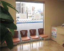 四国調剤薬局 さんばし店